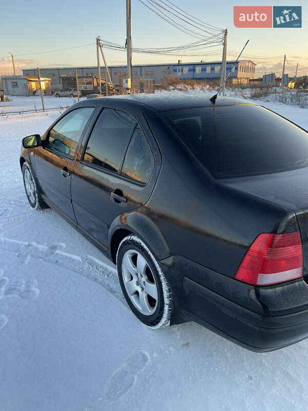 Седан Volkswagen Bora 1999 в Львові