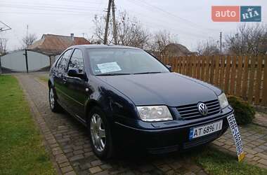 Седан Volkswagen Bora 2004 в Коломые