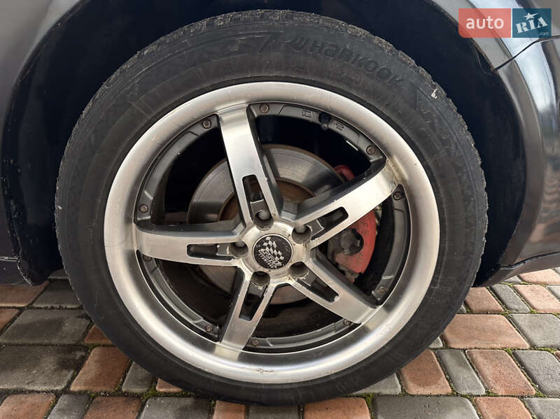 Седан Volkswagen Bora 2004 в Одессе