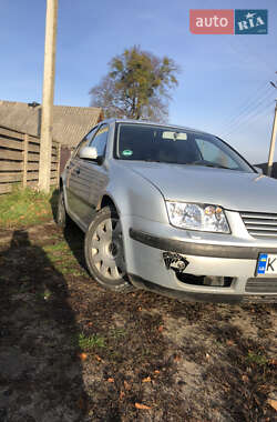 Седан Volkswagen Bora 2000 в Макарове