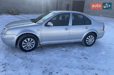 Седан Volkswagen Bora 2001 в Колках