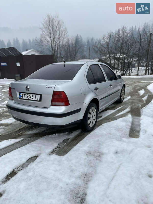 Volkswagen Bora 2001