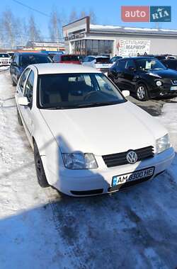 Седан Volkswagen Bora 1999 в Житомире