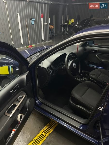 Седан Volkswagen Bora 2001 в Ирпене