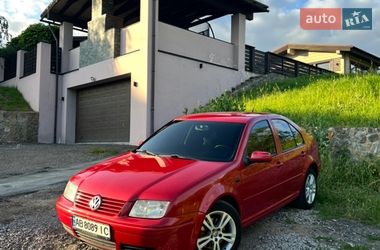 Седан Volkswagen Bora 2000 в Виннице