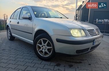 Седан Volkswagen Bora 2000 в Шумську