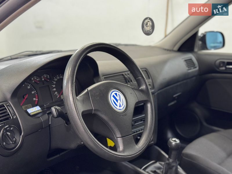 Универсал Volkswagen Bora 2001 в Стрые