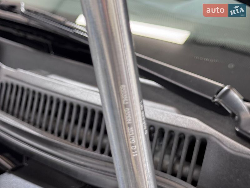 Универсал Volkswagen Bora 2001 в Стрые