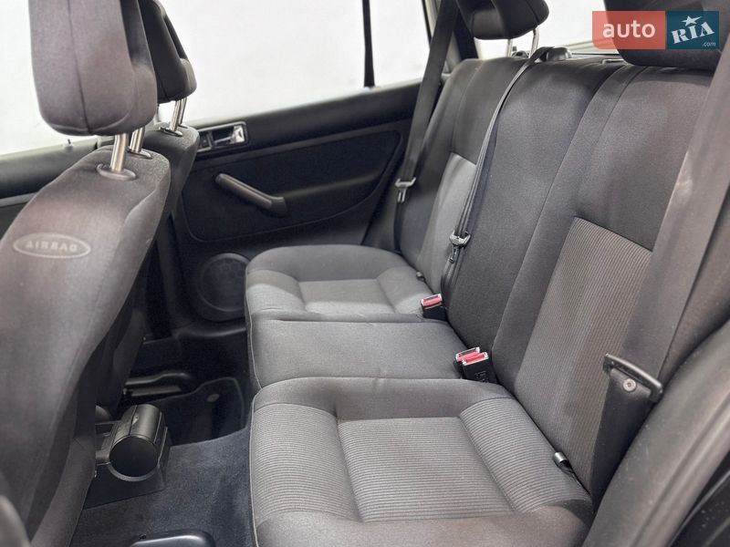 Универсал Volkswagen Bora 2001 в Стрые