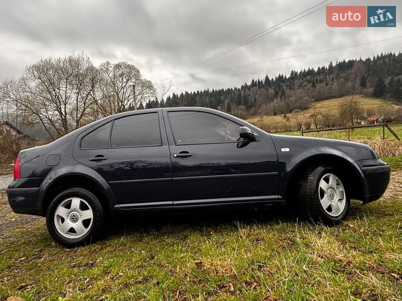 Седан Volkswagen Bora 1998 в Бориславі