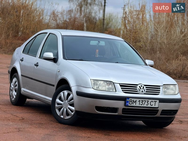 Седан Volkswagen Bora 2004 в Мене