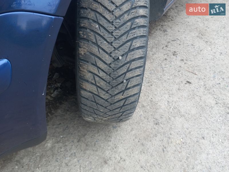 Универсал Volkswagen Bora 2001 в Ровно