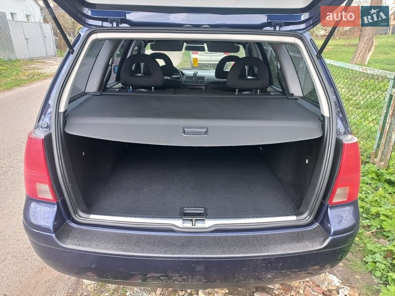 Универсал Volkswagen Bora 2001 в Ровно