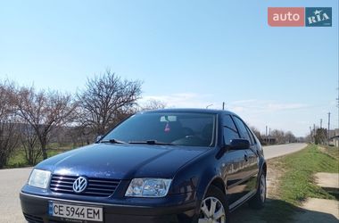 Седан Volkswagen Bora 2000 в Черновцах