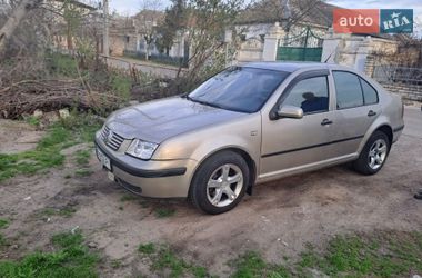 Седан Volkswagen Bora 2004 в Николаеве