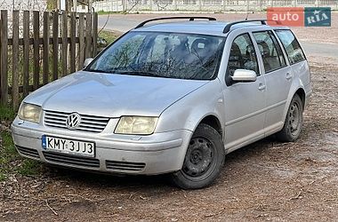 Универсал Volkswagen Bora 2001 в Шостке