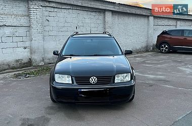 Универсал Volkswagen Bora 2000 в Киеве