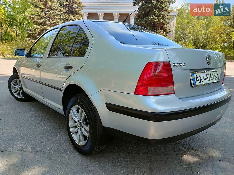 Седан Volkswagen Bora 2004 в Запорожье