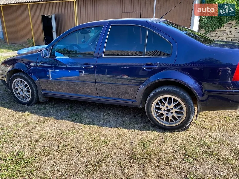 Volkswagen Bora 2000