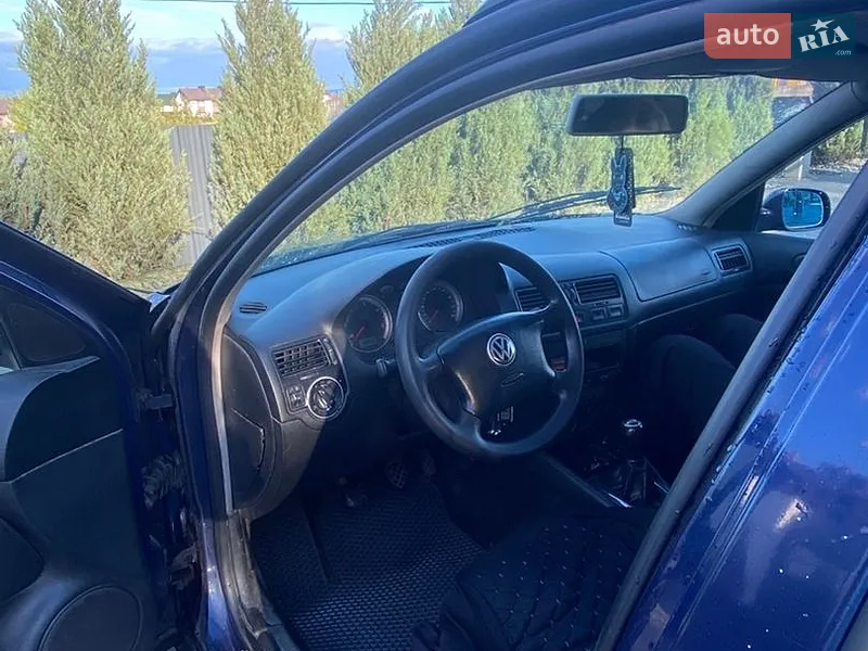 Volkswagen Bora 2001