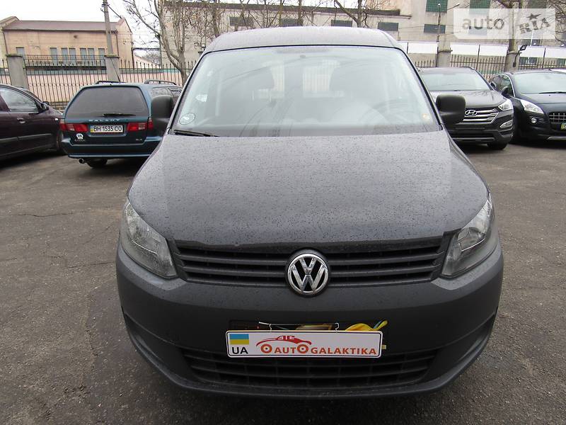Volkswagen Caddy 2013 года