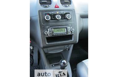 Грузопассажирский фургон Volkswagen Caddy 2011 в 