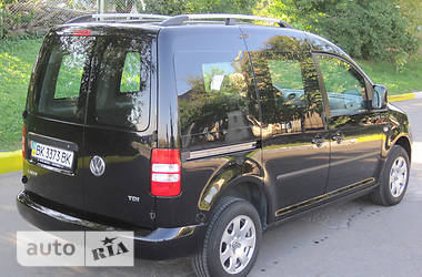 Минивэн Volkswagen Caddy 2012 в 