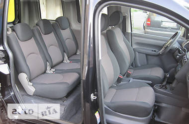 Минивэн Volkswagen Caddy 2012 в 