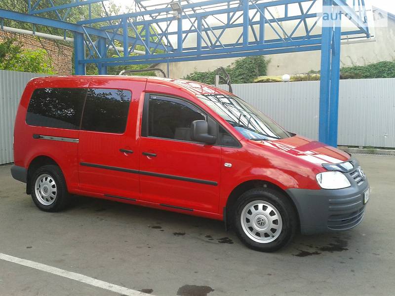 Минивэн Volkswagen Caddy 2010 в Житомире