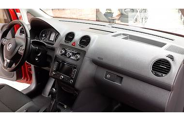 Минивэн Volkswagen Caddy 2012 в 