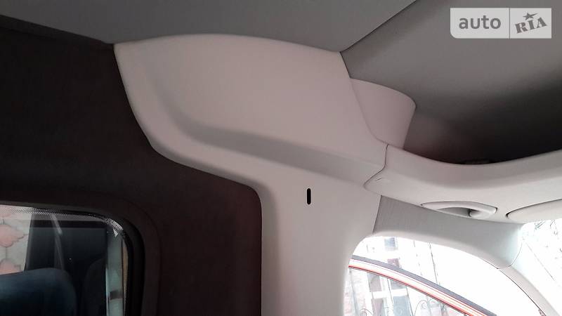 Минивэн Volkswagen Caddy 2012 в Житомире фото 39 Минивэн Volkswagen Caddy 2012 в Житомире