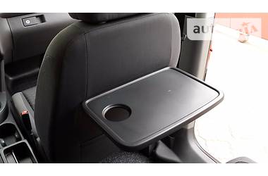 Минивэн Volkswagen Caddy 2012 в 