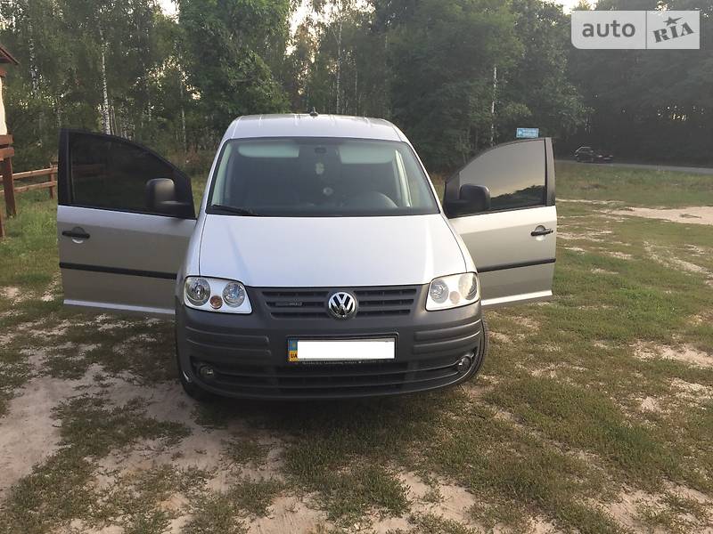 Универсал Volkswagen Caddy 2009 в Корюковке