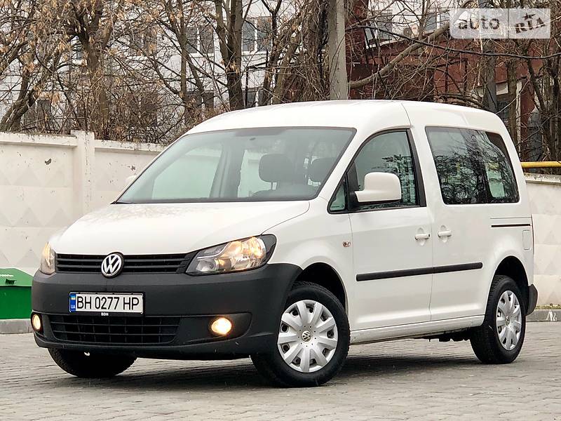 Минивэн Volkswagen Caddy 2012 в 
