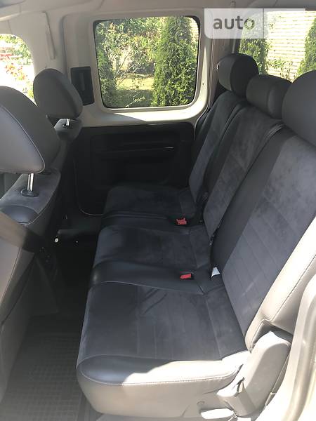 Универсал Volkswagen Caddy 2014 в Киеве фото 5 Универсал Volkswagen Caddy 2014 в Киеве
