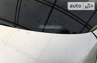 Вантажопасажирський фургон Volkswagen Caddy 2013 в 