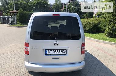 Універсал Volkswagen Caddy 2012 в Івано-Франківську