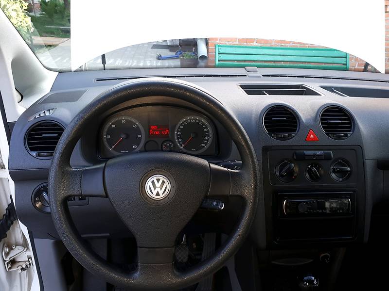 Мінівен Volkswagen Caddy 2010 в Тростянці
