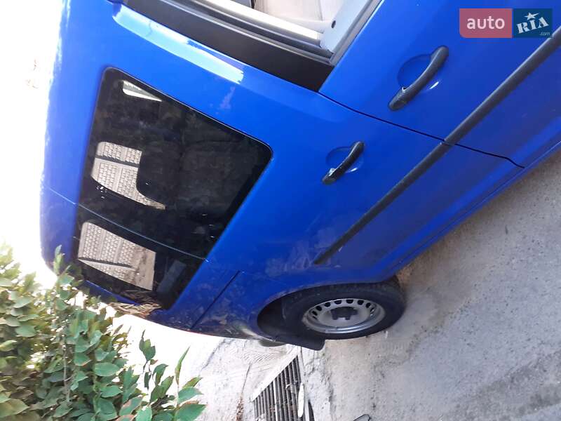 Универсал Volkswagen Caddy 2009 в Виннице