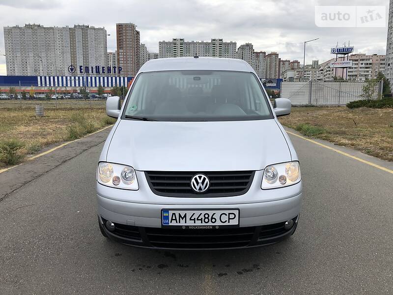 Универсал Volkswagen Caddy 2008 в Киеве