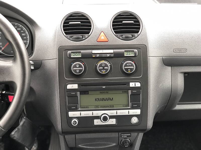Универсал Volkswagen Caddy 2008 в Киеве