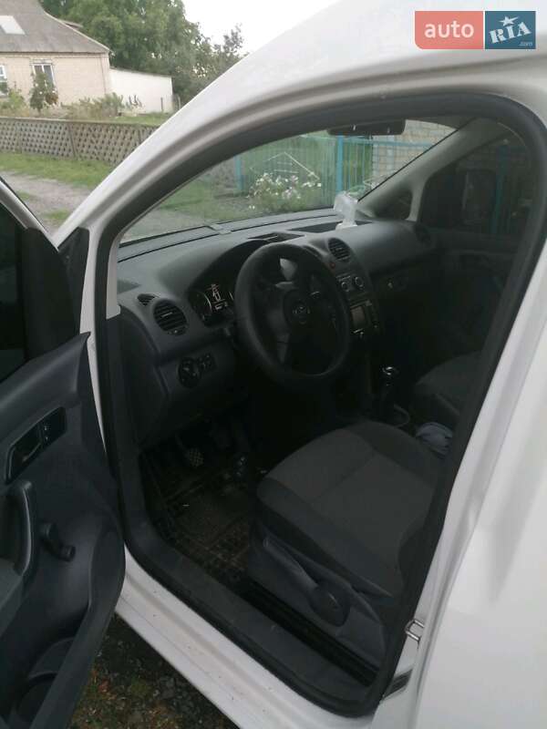 Універсал Volkswagen Caddy 2011 в Кривому Розі