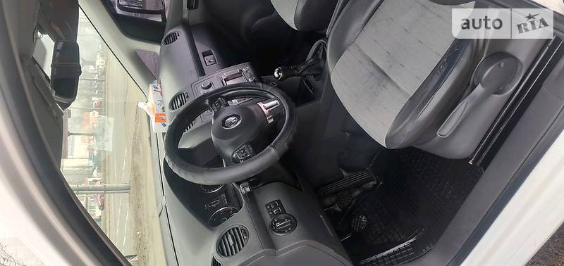 Универсал Volkswagen Caddy 2013 в Киеве