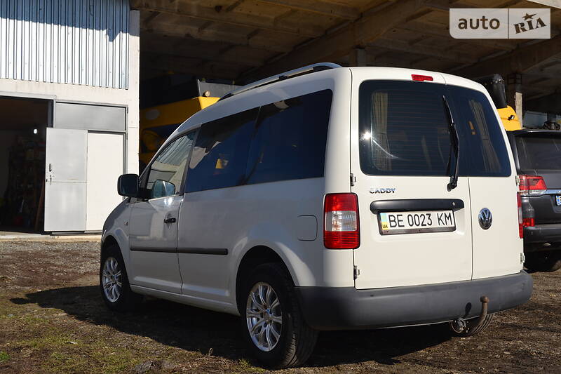 Универсал Volkswagen Caddy 2010 в Новом Буге