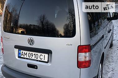 Седан Volkswagen Caddy 2006 в 