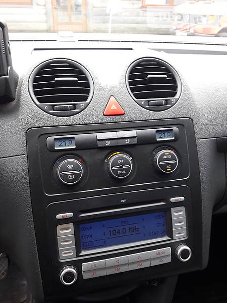 Мінівен Volkswagen Caddy 2009 в Калуші фото 18 Мінівен Volkswagen Caddy 2009 в Калуші