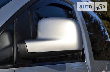 Мінівен Volkswagen Caddy 2010 в 