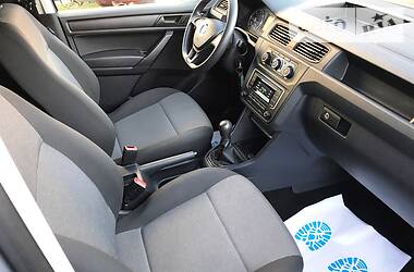 Вантажопасажирський фургон Volkswagen Caddy 2015 в 