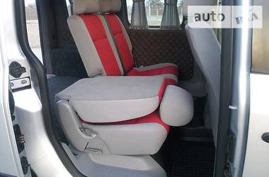 Мінівен Volkswagen Caddy 2008 в 