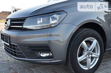 Мінівен Volkswagen Caddy 2016 в 